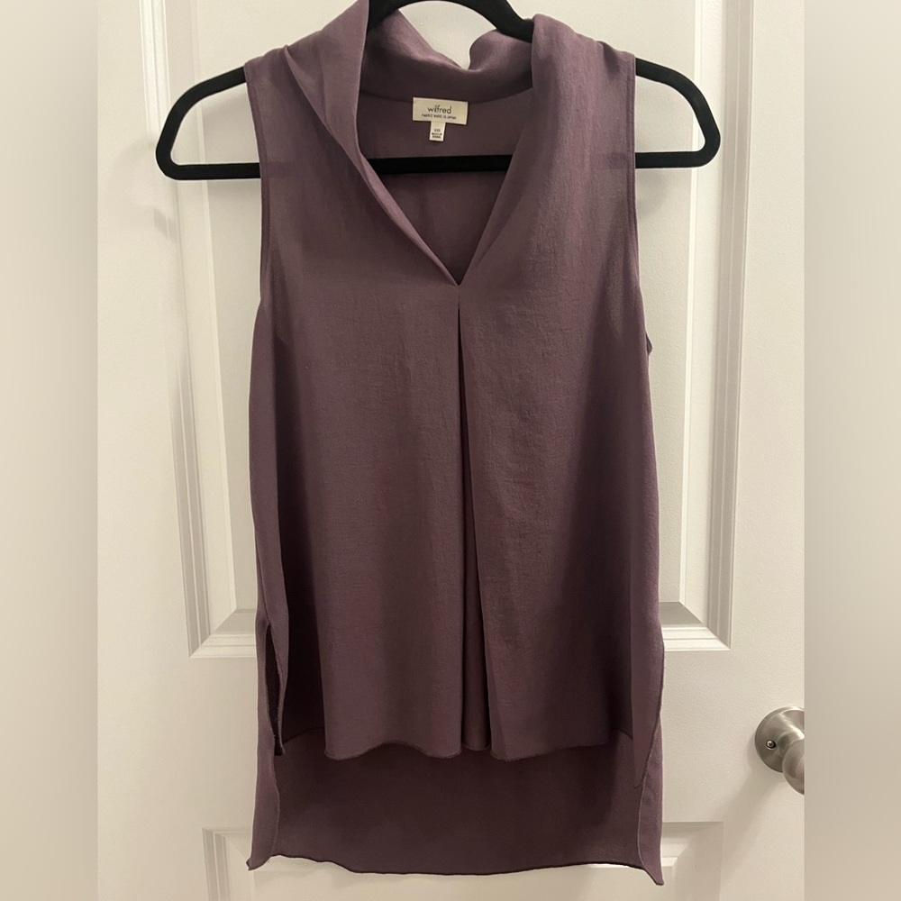 Aritzia top